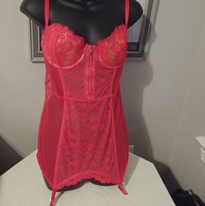 New never worn red lace & sheer light boning corset Victoria Secret cup size 36C